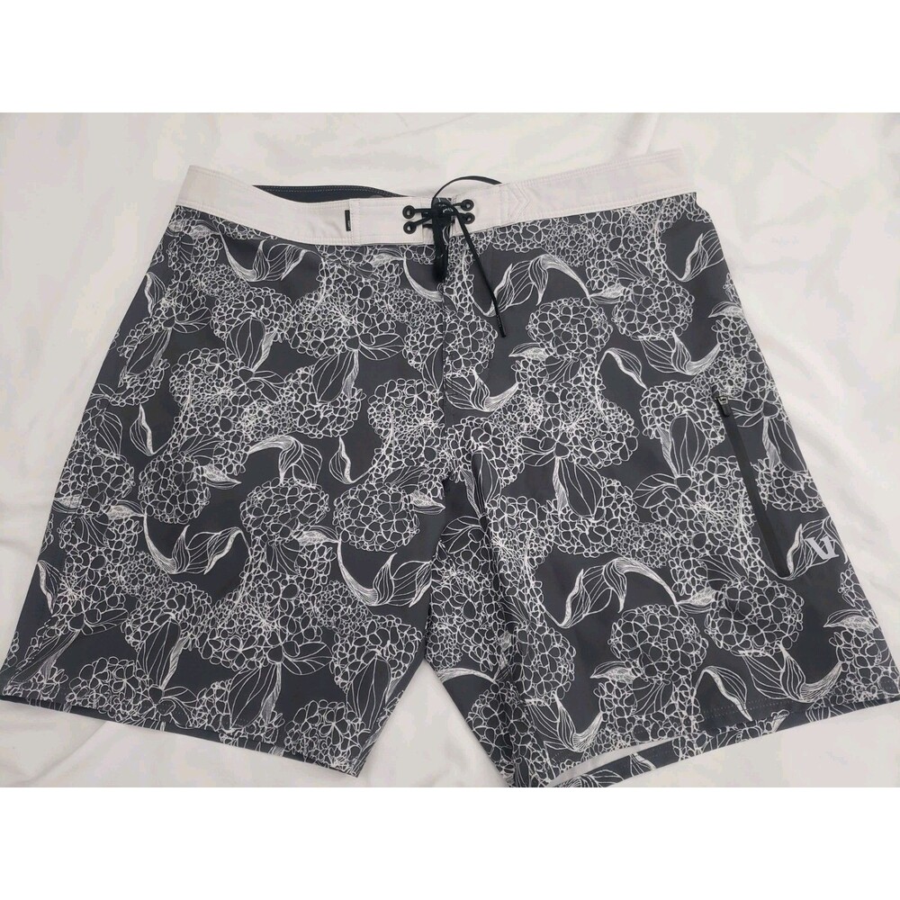 Vuori V383 Board Shorts Infinity Drawstring Zip Pocket Beach Men's Size 34